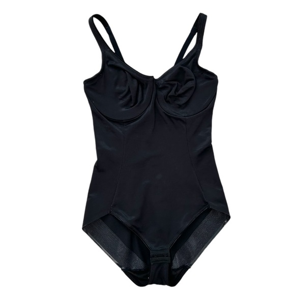 Naomi & Nicole Comfortable Firm Underwire Body Brief - Picture 2 of 15